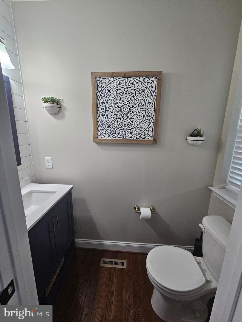 2120 Sunnyvale Drive photo 9