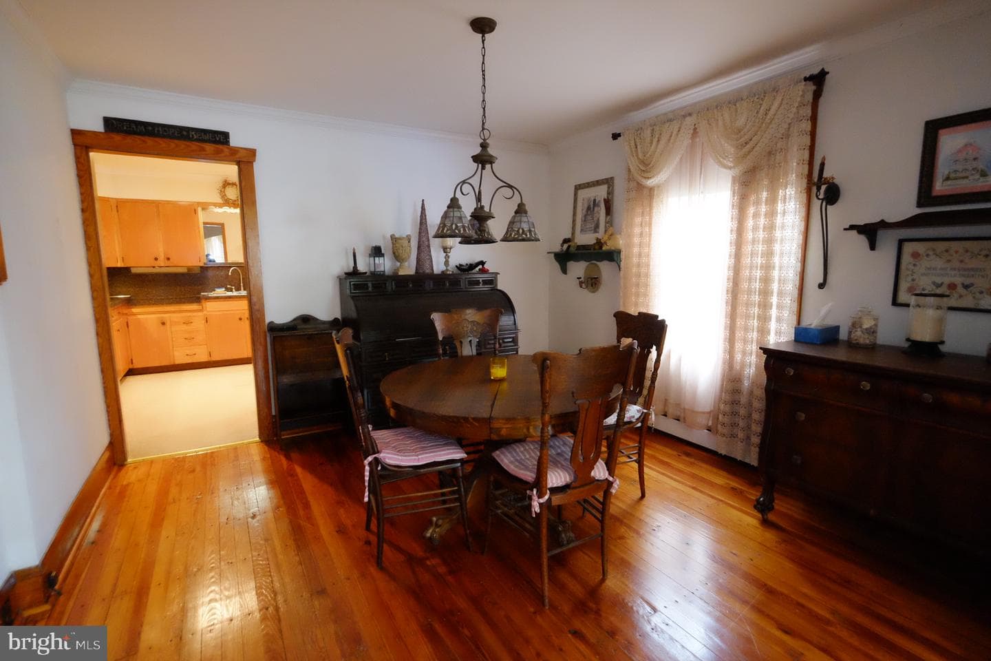 38 E 4th Street photo 10