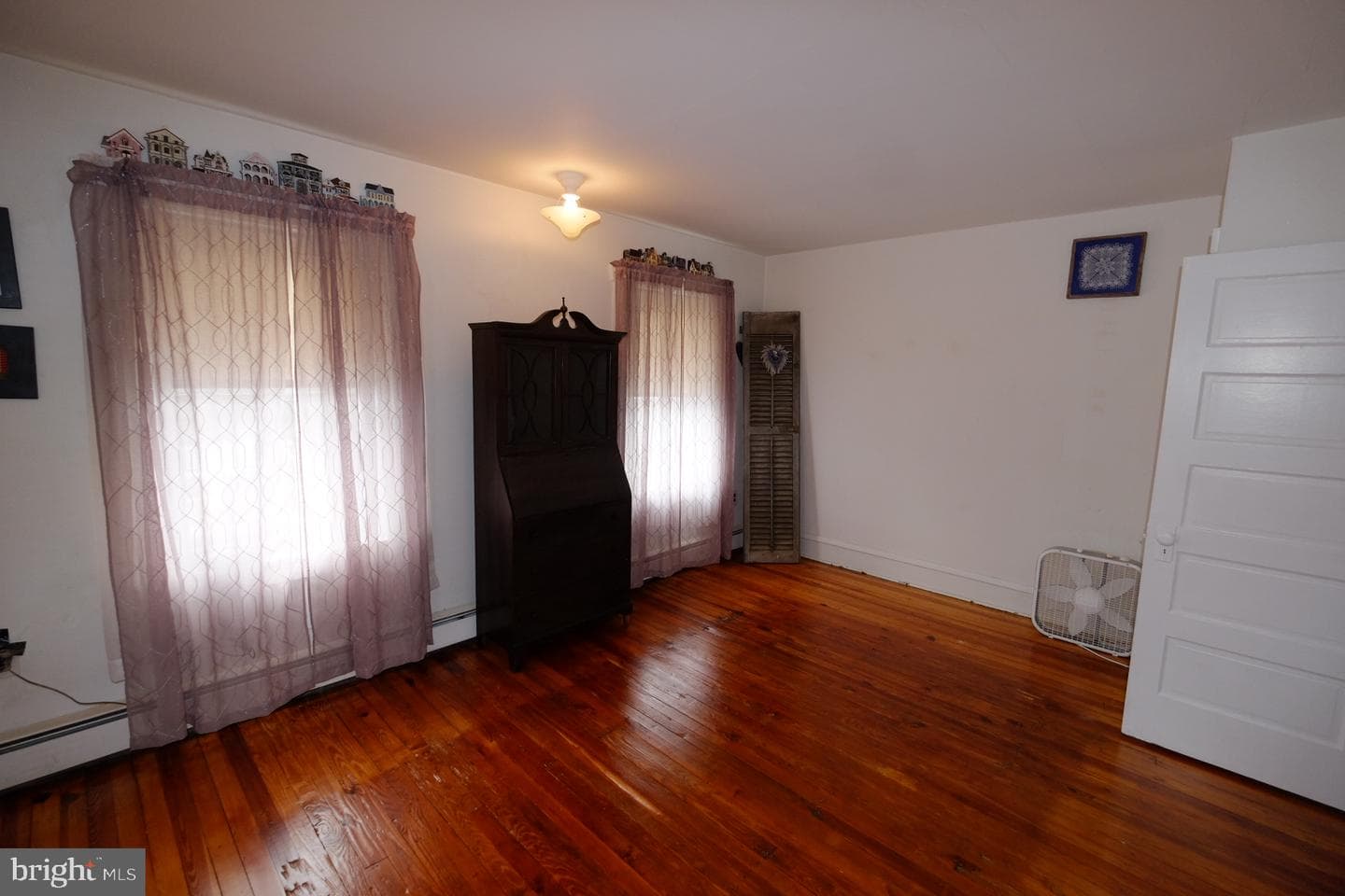 38 E 4th Street photo 14