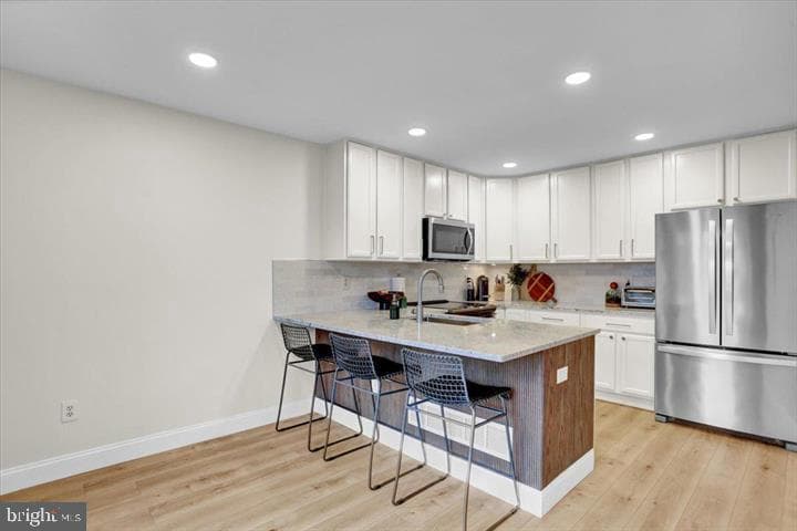2305 Carriage Lane photo 8