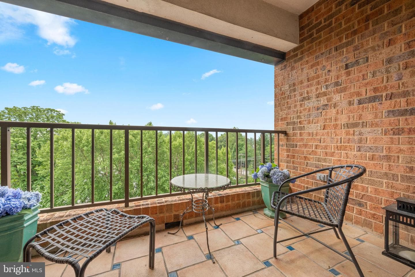 100 Grays Lane #506 photo 15