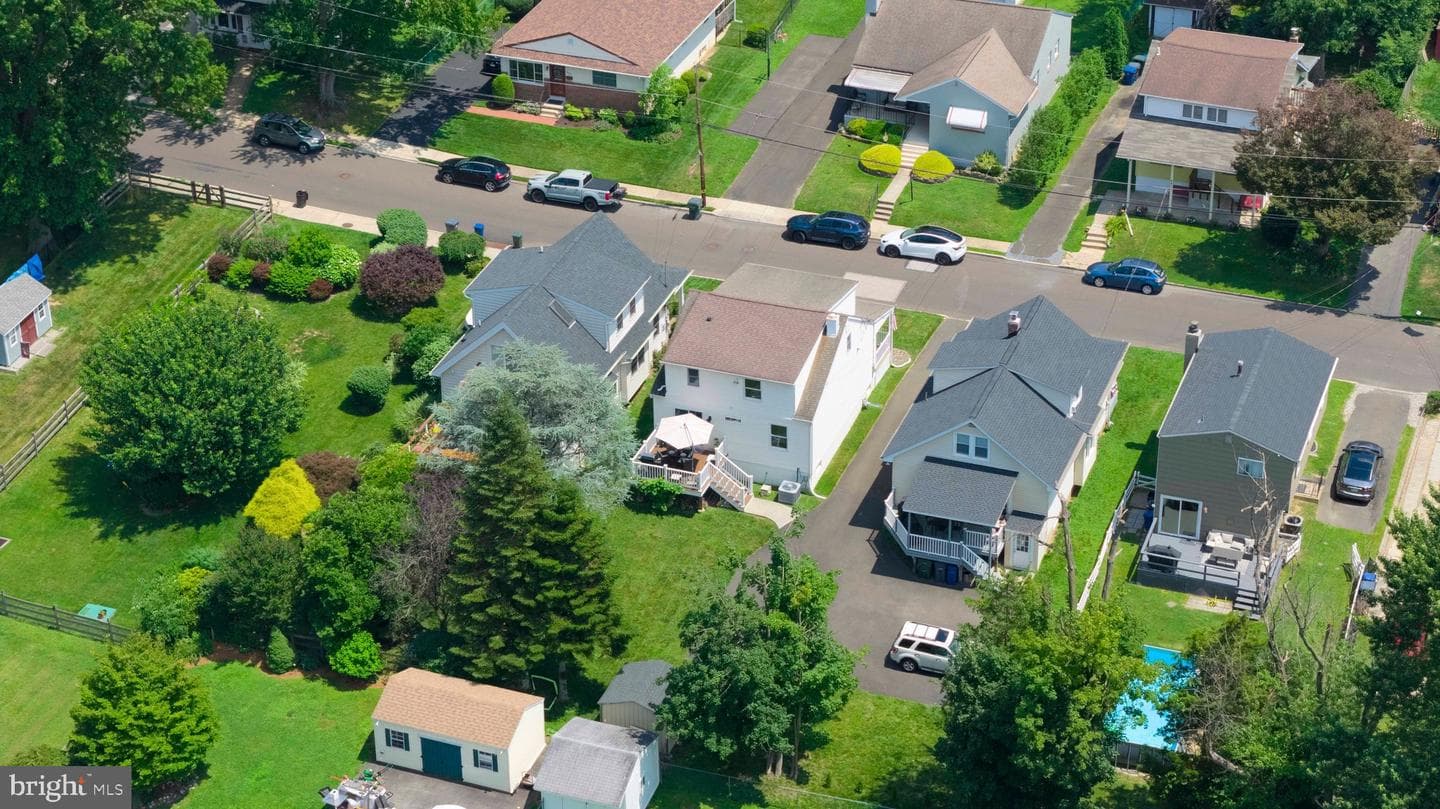 642 Harrison Avenue photo 44