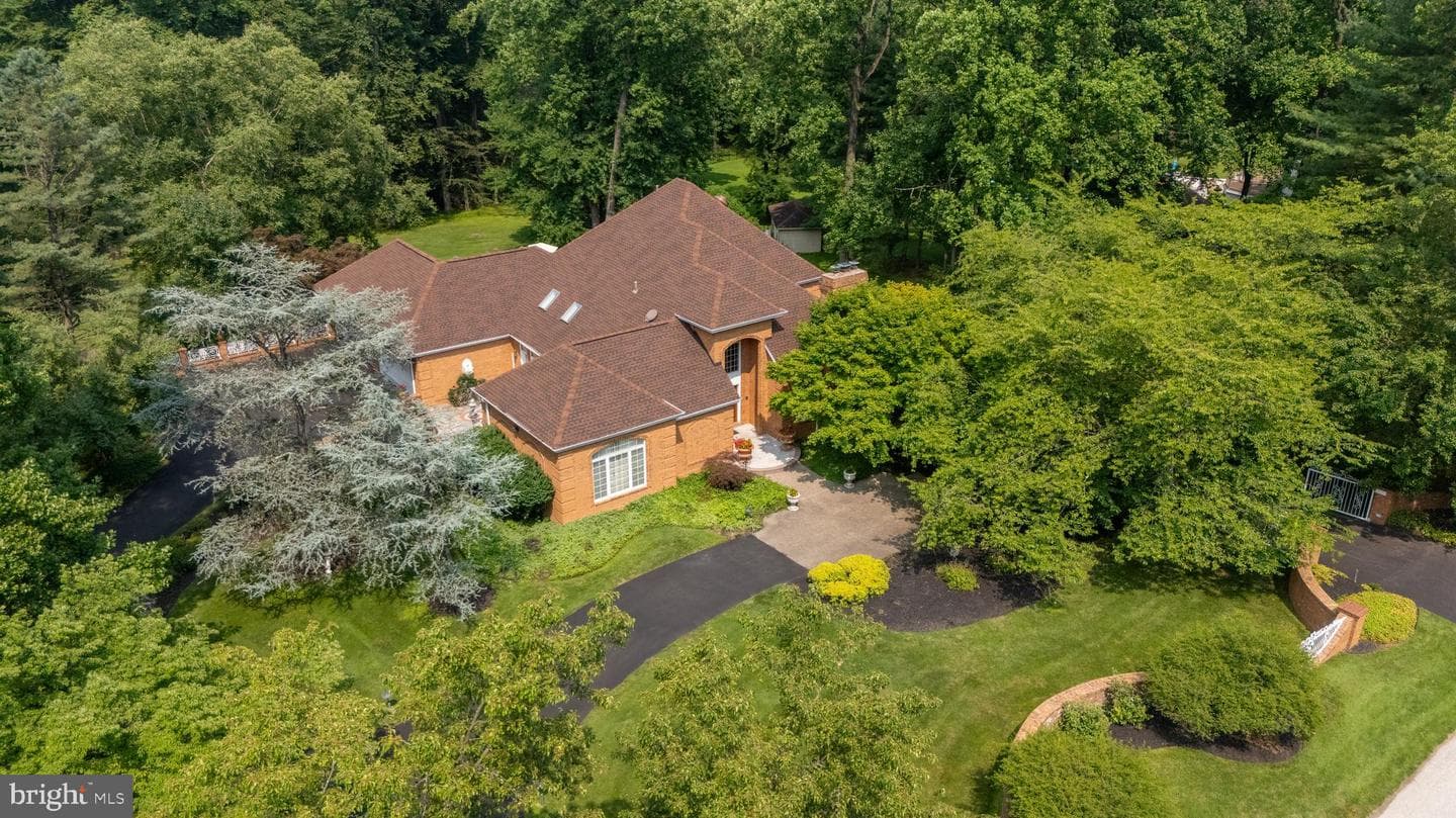 1733 Stocton Road photo 3