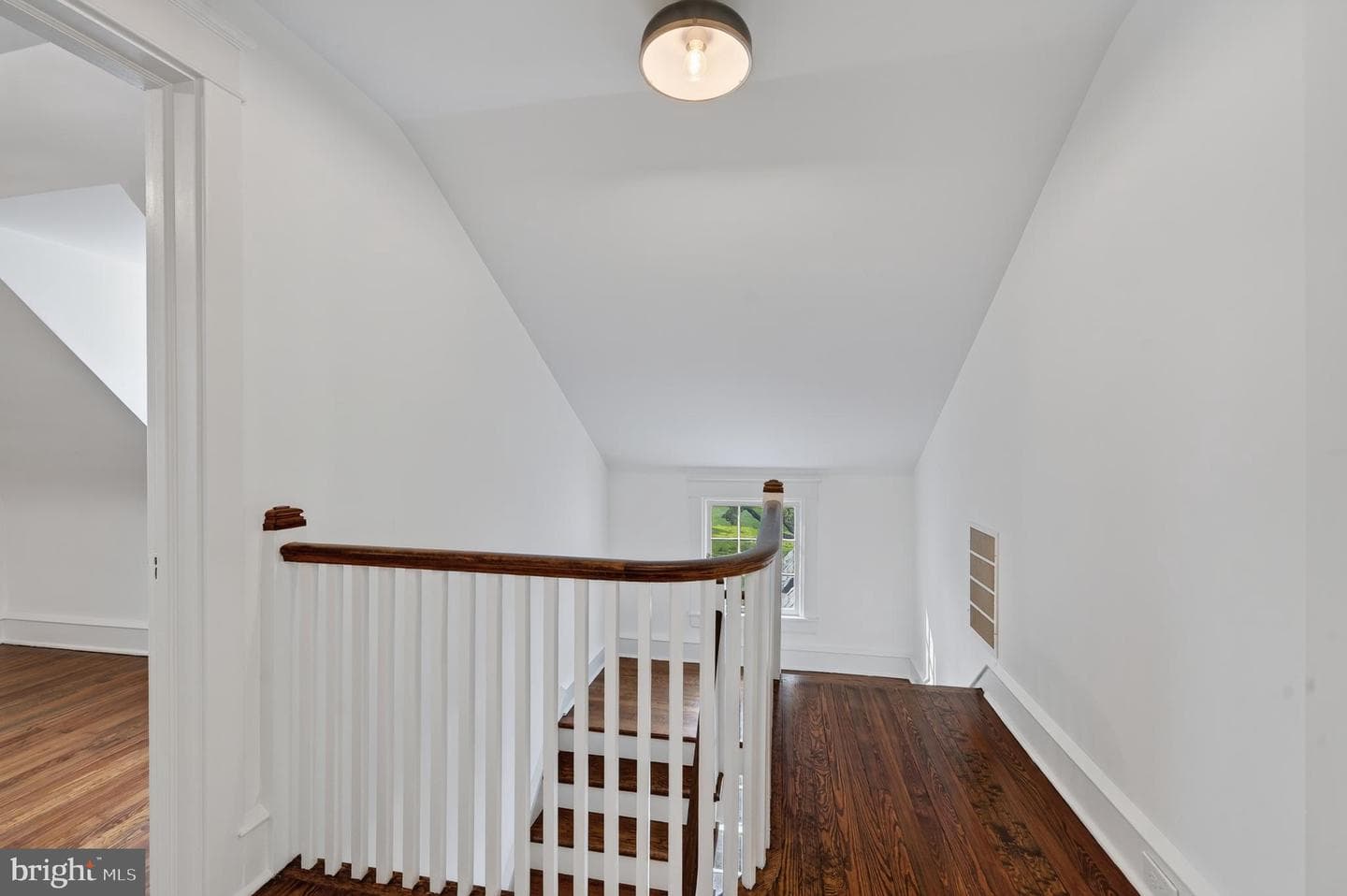 1013 Indian Creek Road photo 32