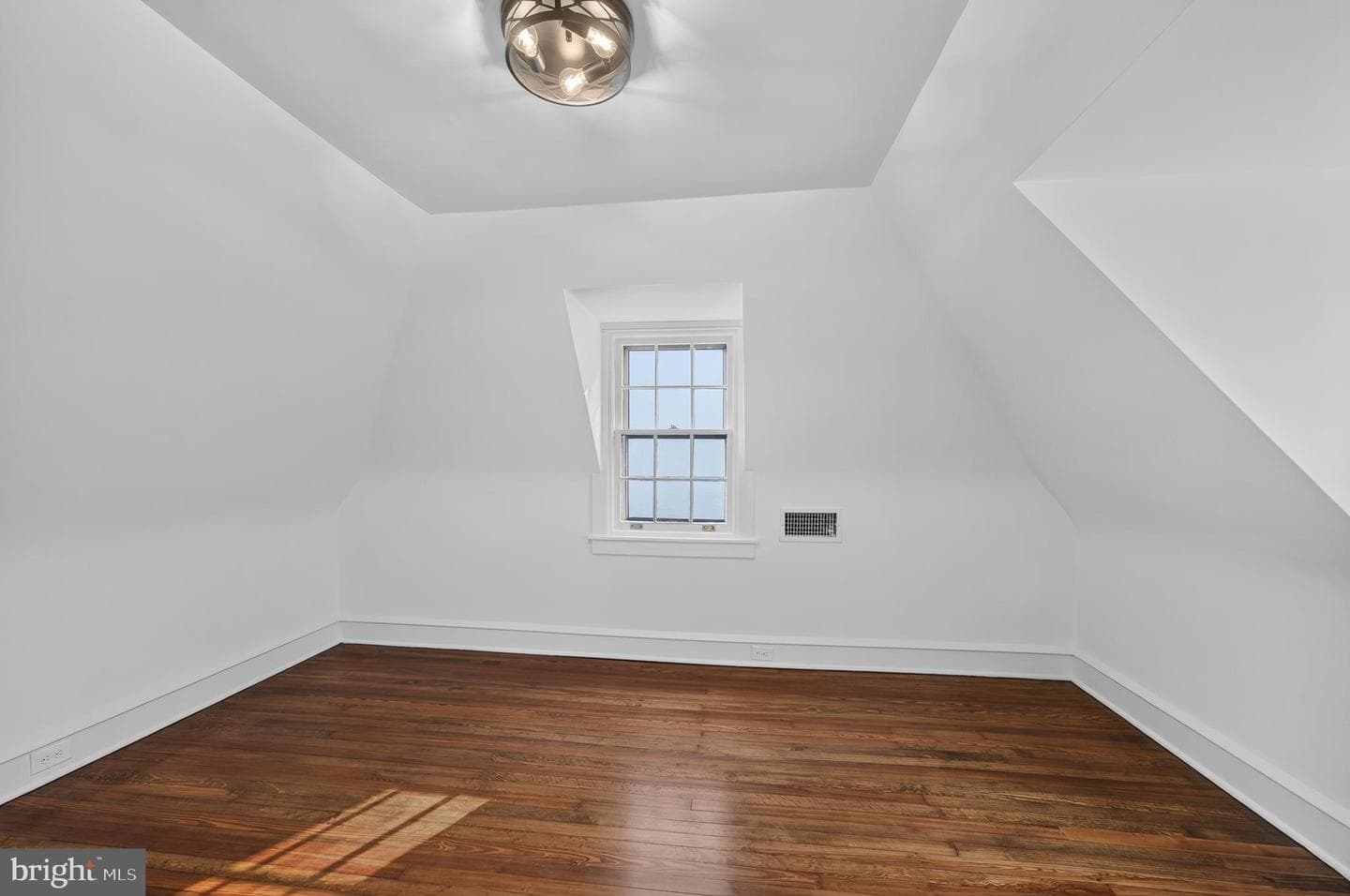 1013 Indian Creek Road photo 52