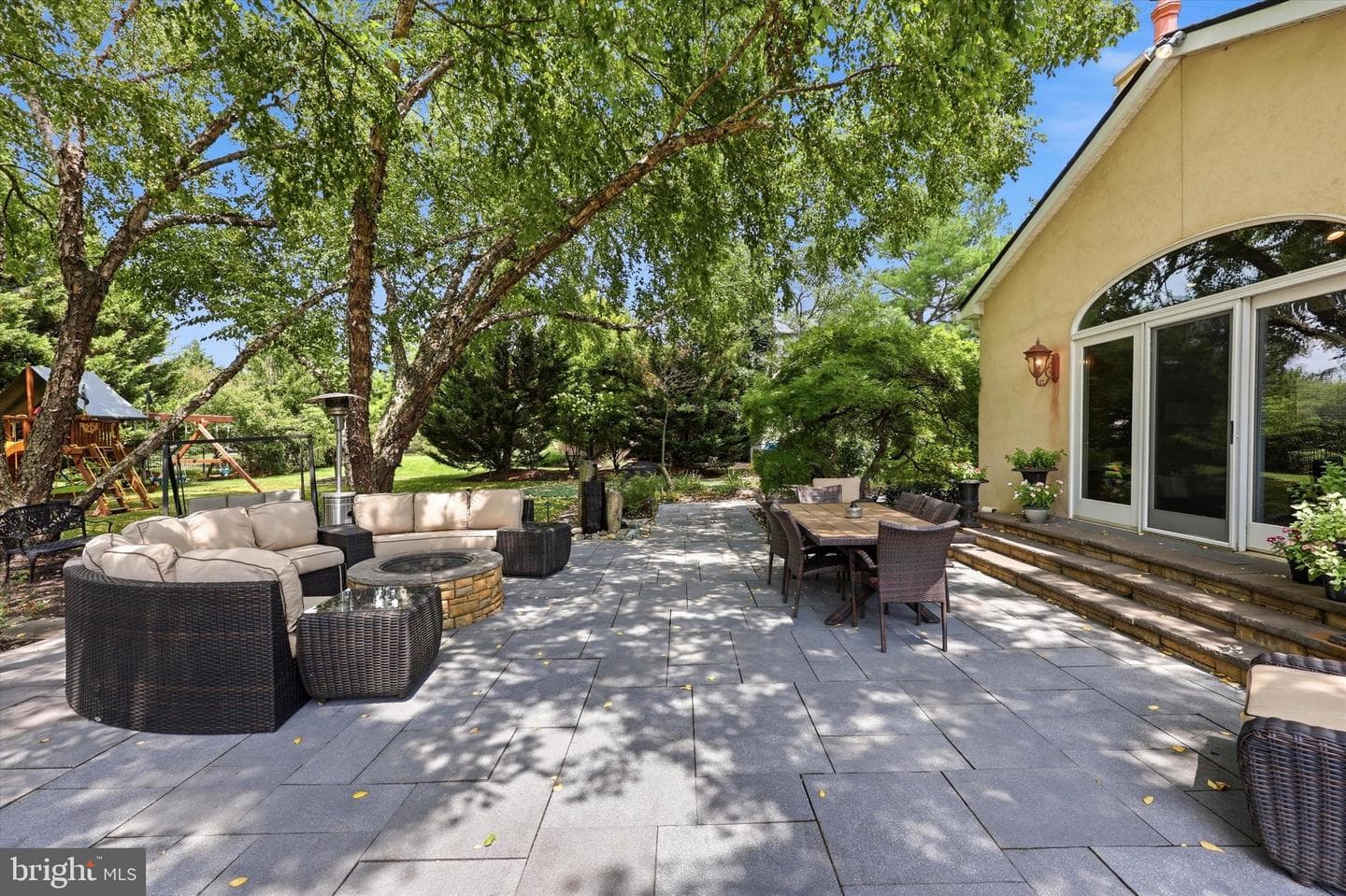 135 Burgundy Circle photo 46