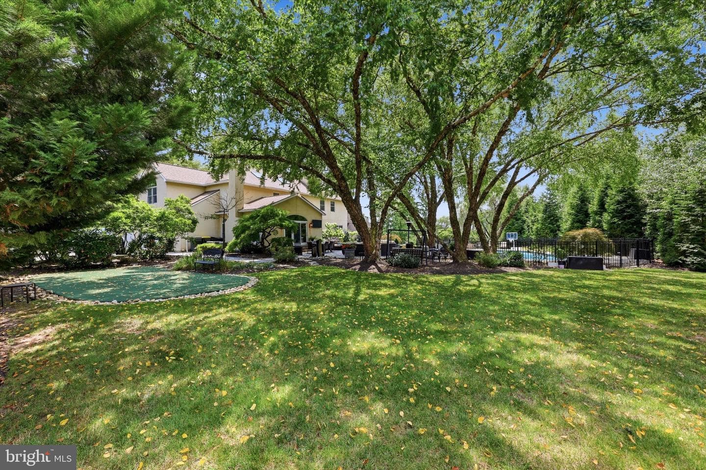 135 Burgundy Circle photo 49