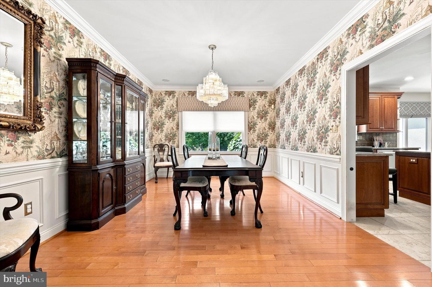 135 Burgundy Circle photo 8