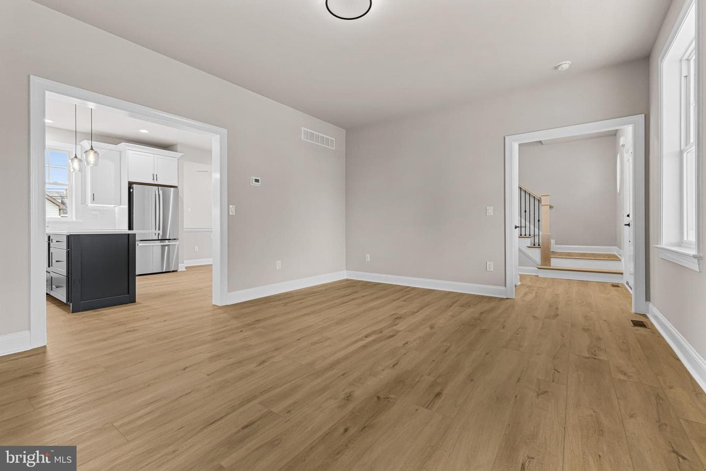232 Brook Street photo 6