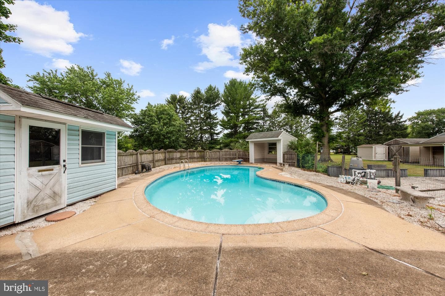 338 Borough Line Road photo 41