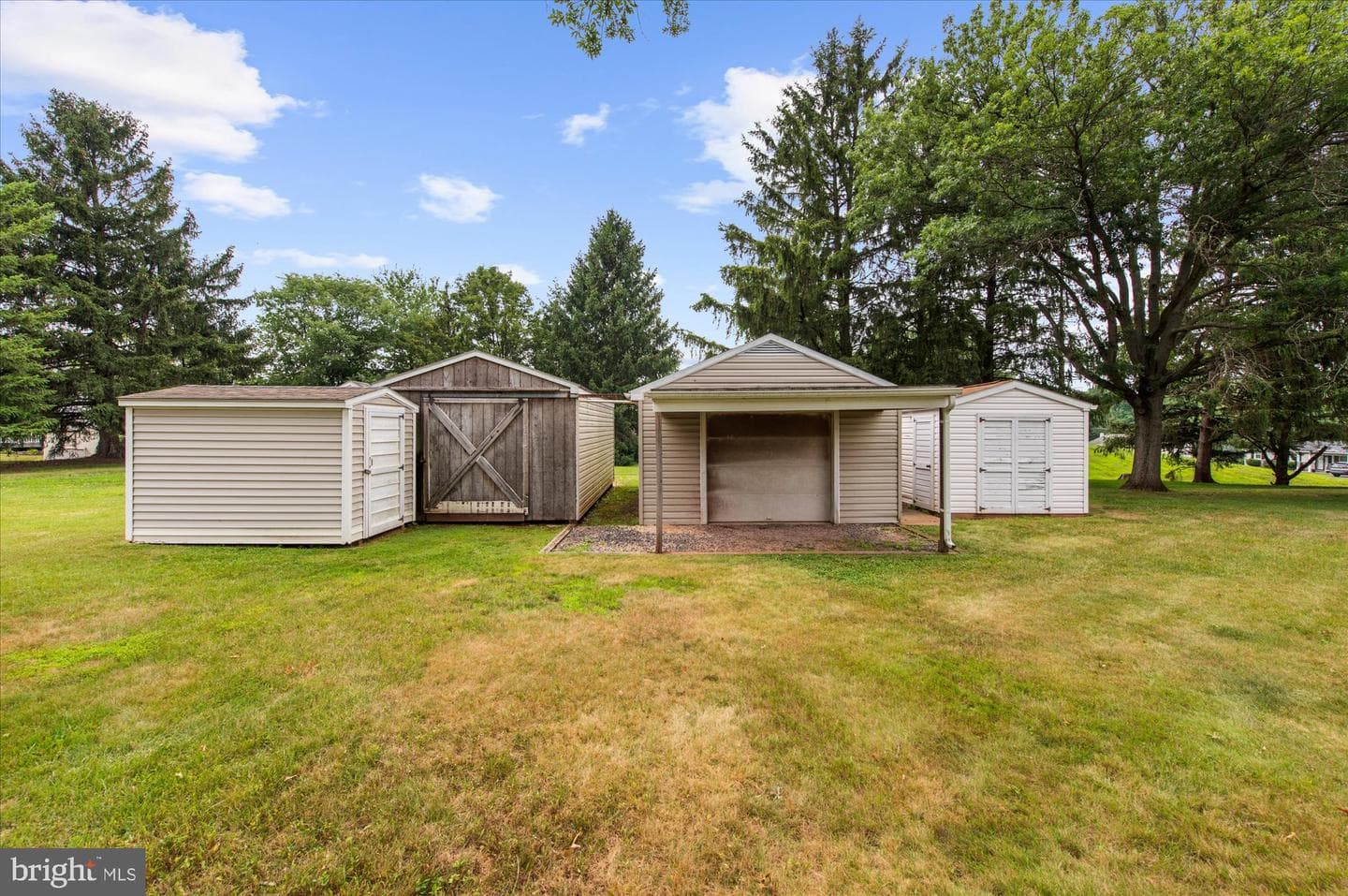 338 Borough Line Road photo 44