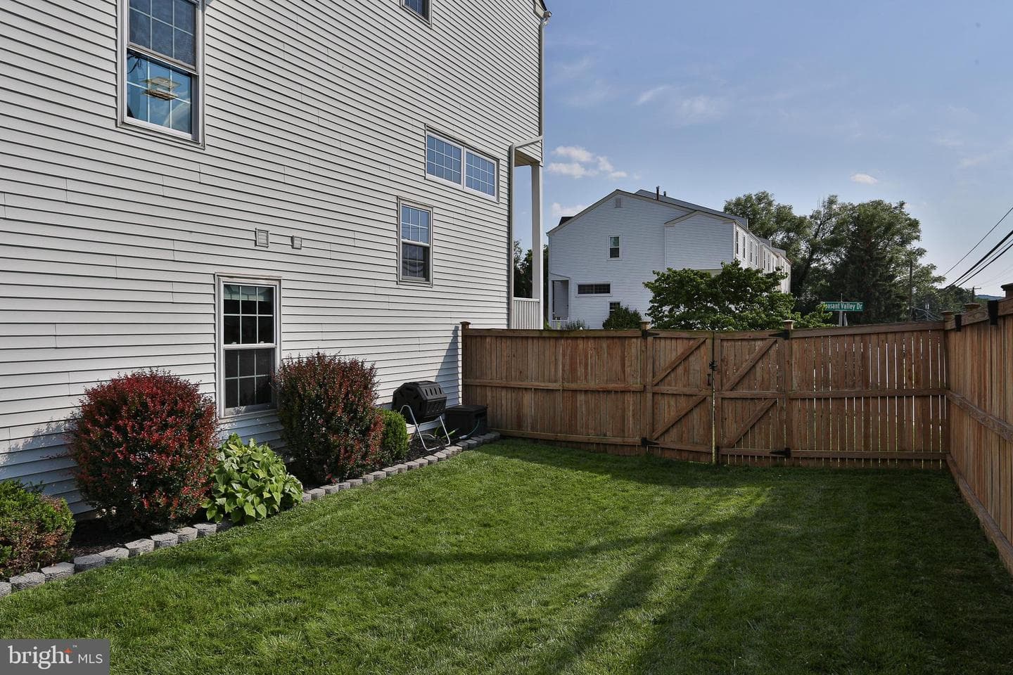 446 Pleasant Valley Drive photo 22