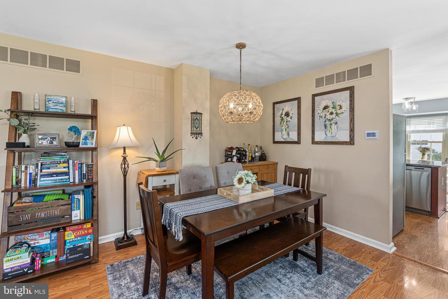 446 Pleasant Valley Drive photo 8