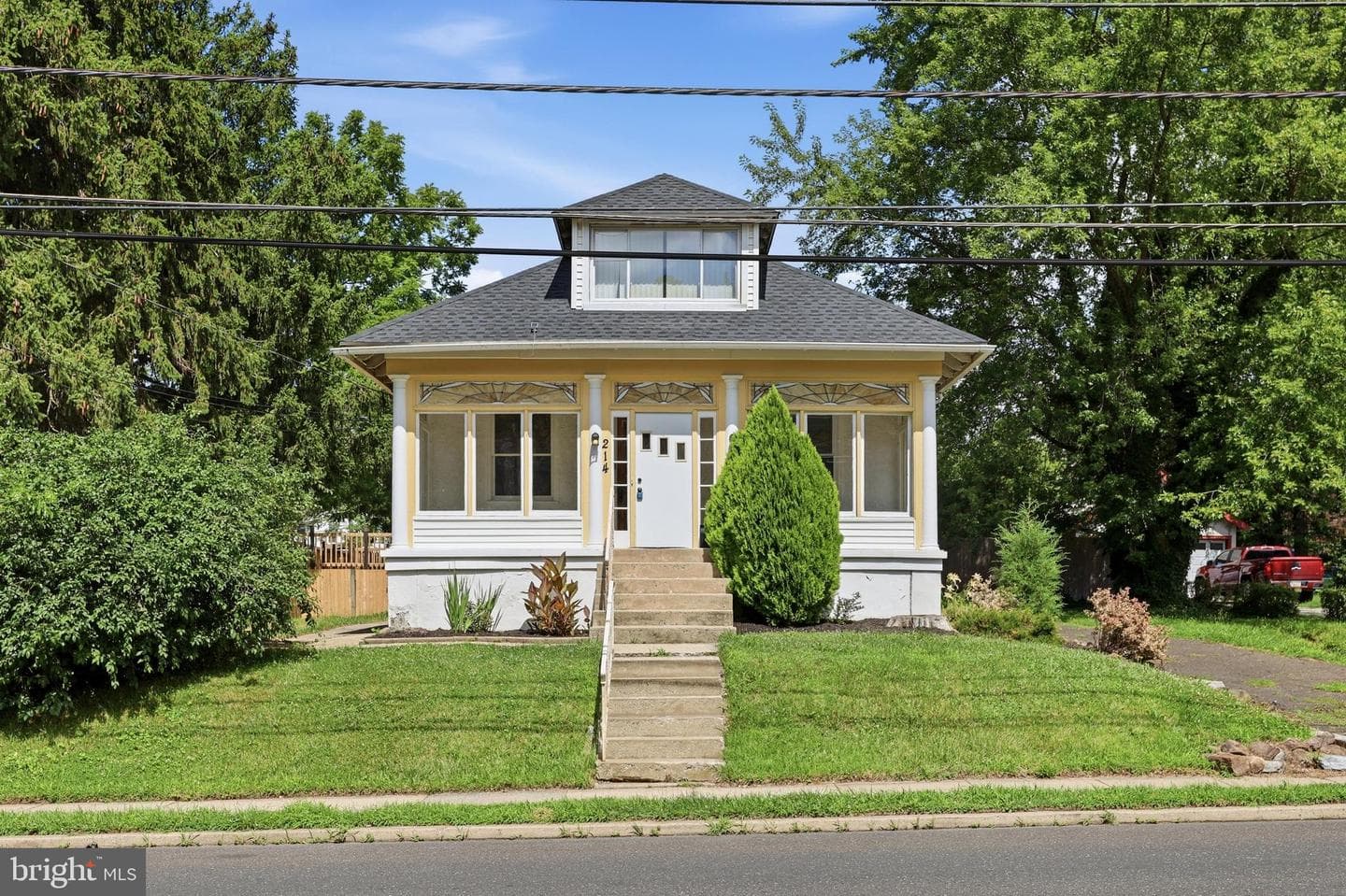 214 N Hills Avenue, Glenside