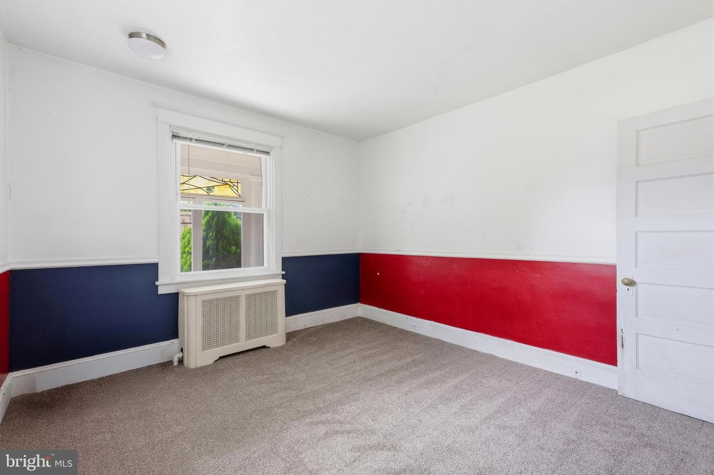 214 N Hills Avenue photo 24