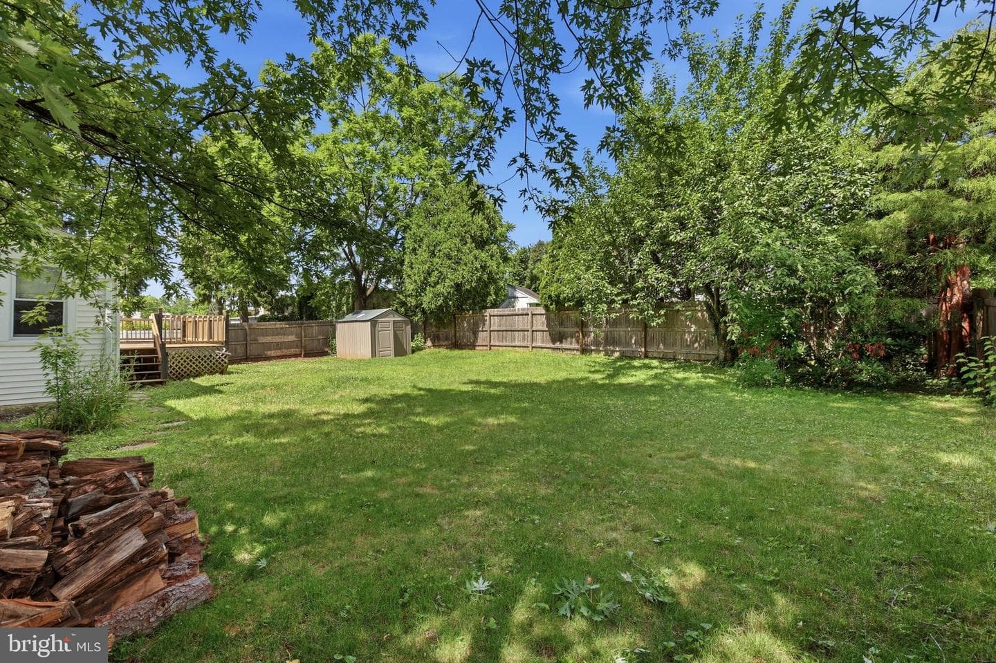 214 N Hills Avenue photo 51