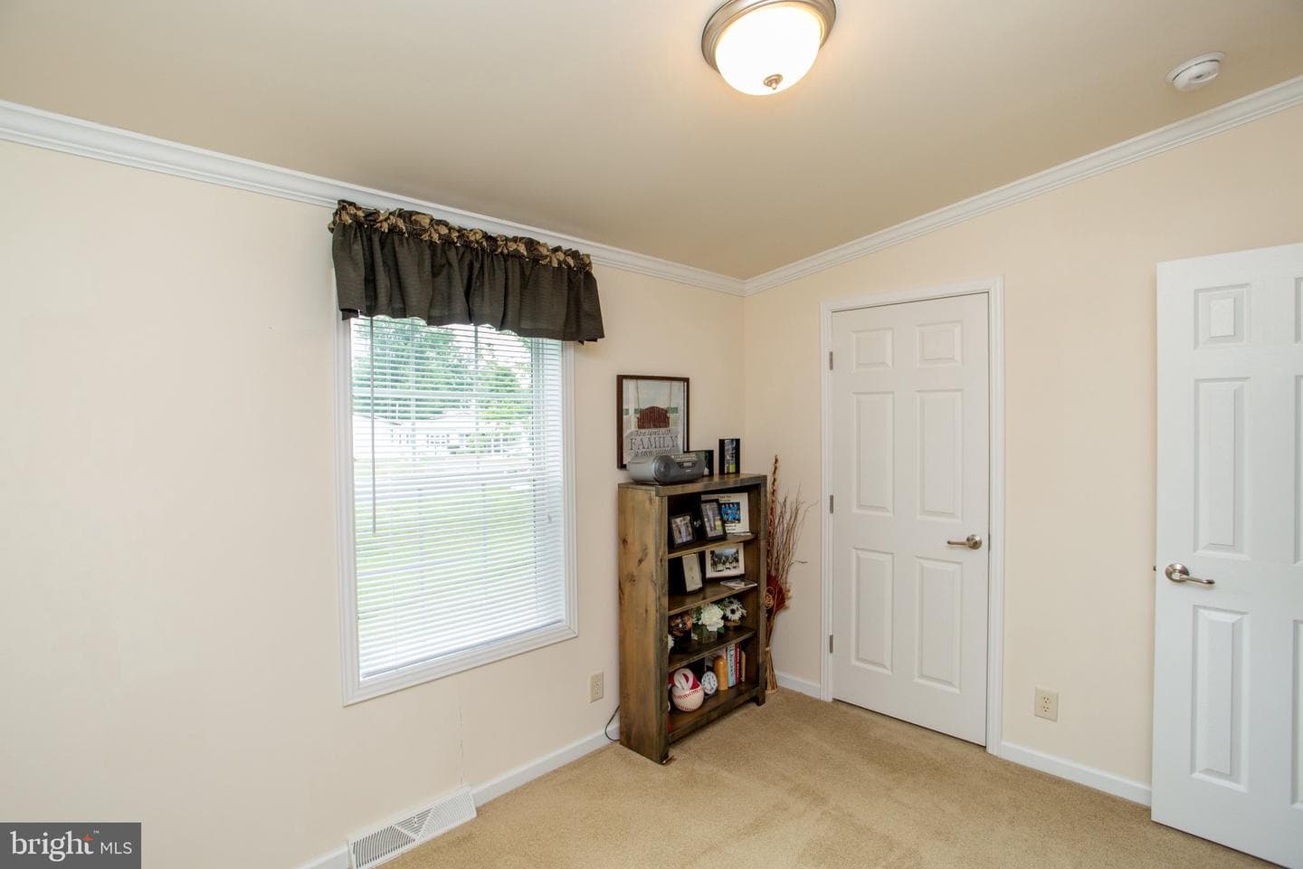 776 Fernwood Cove photo 32
