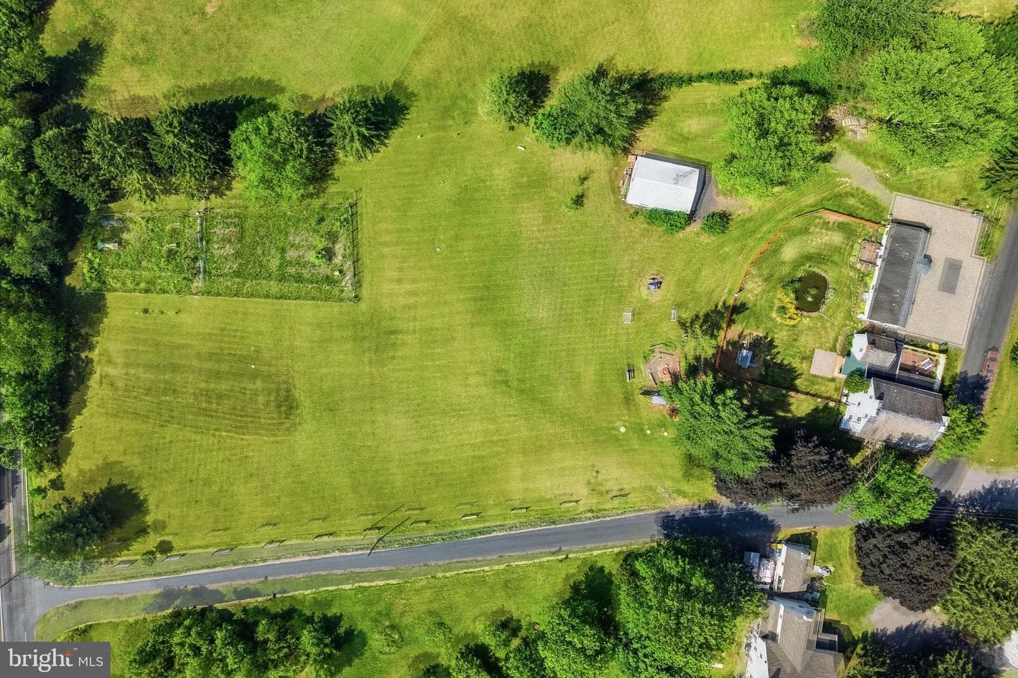 1113 Landis Road photo 3