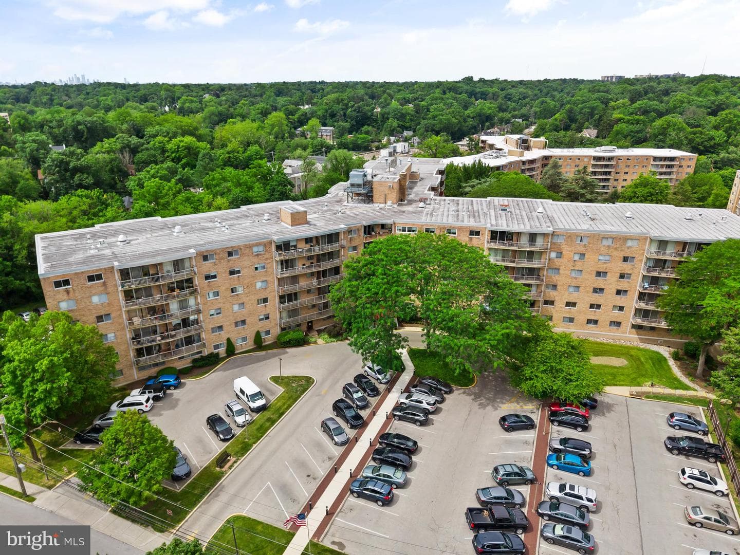 309 Florence Avenue #324-N photo 6
