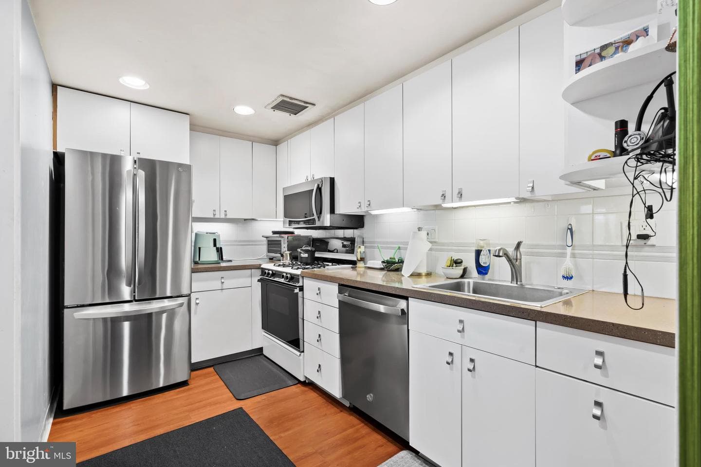 309 Florence Avenue #324-N photo 8