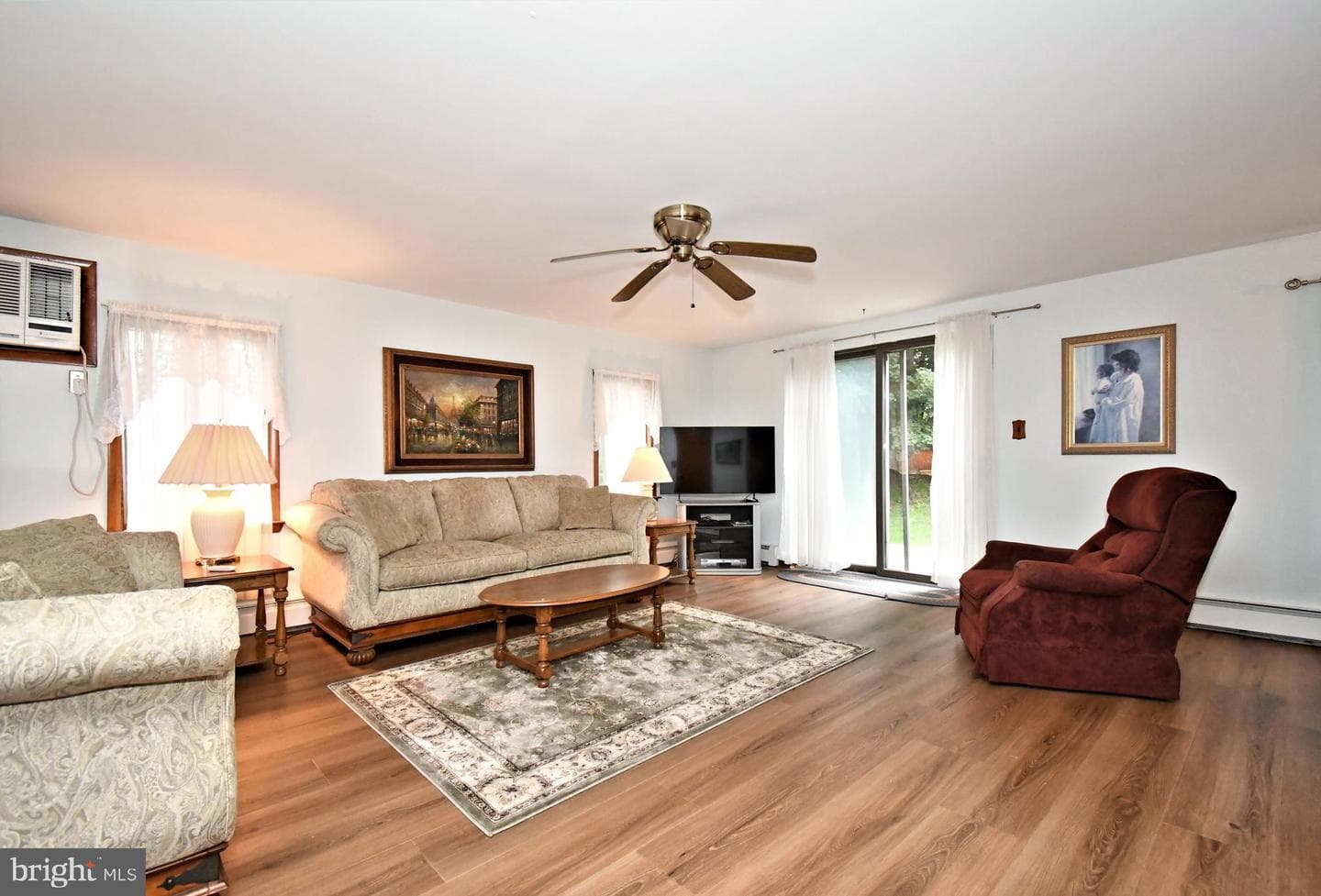 500 Burton Road photo 24