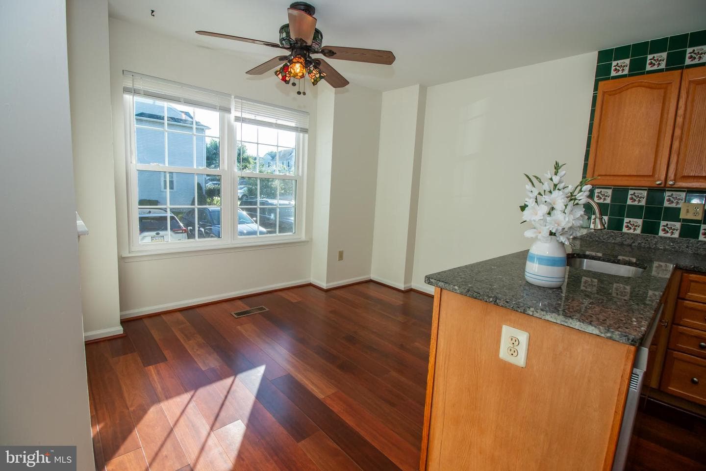 141 Hemlock Drive photo 5