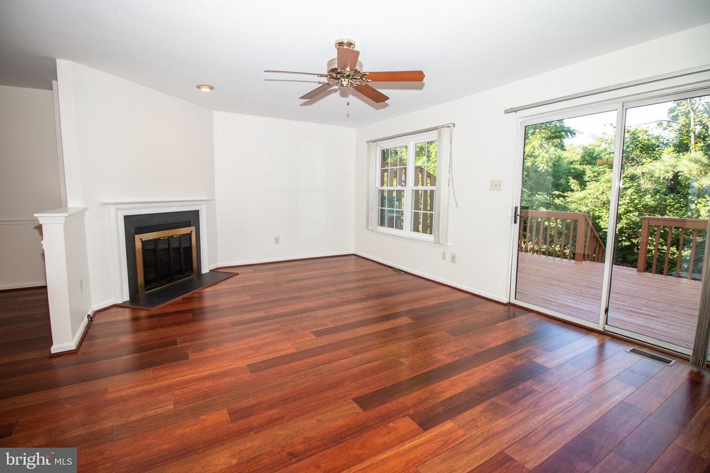 141 Hemlock Drive photo 9