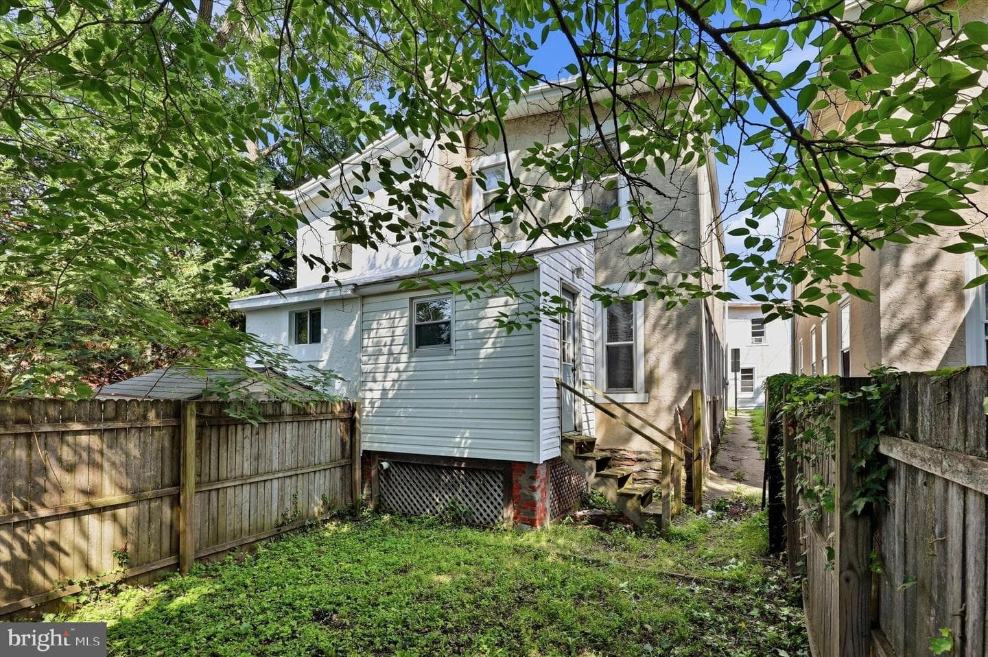 223 Sheas Terrace photo 14