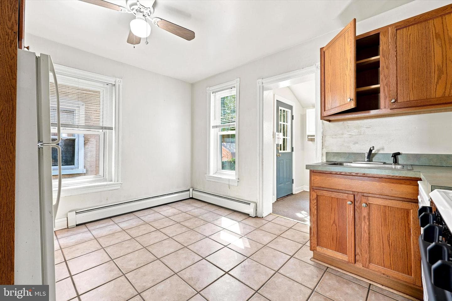 223 Sheas Terrace photo 6