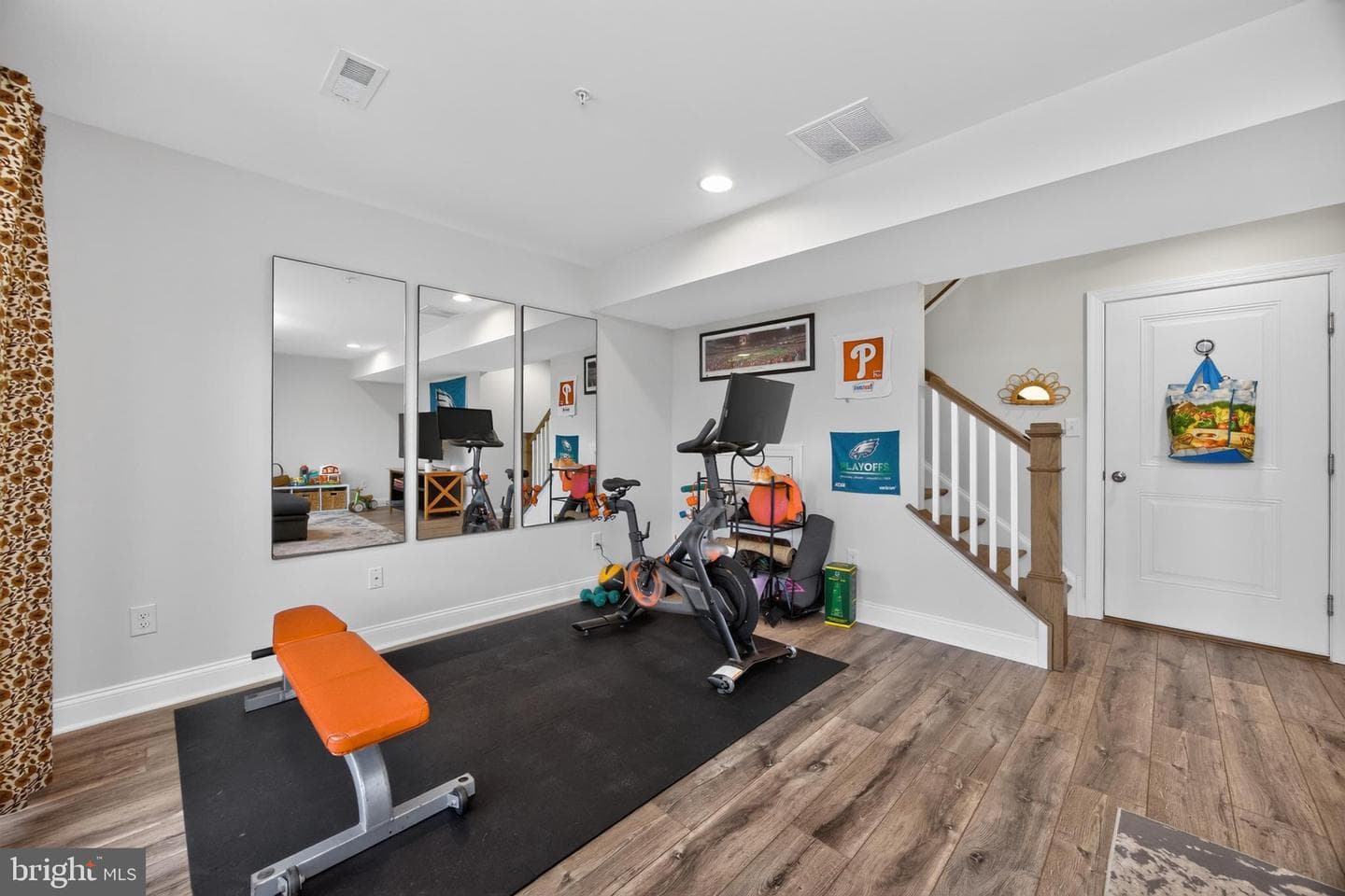 174 Larrabee Way photo 32
