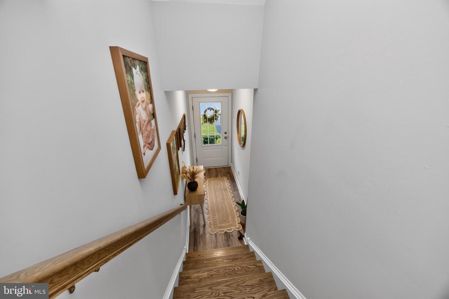 174 Larrabee Way photo 6