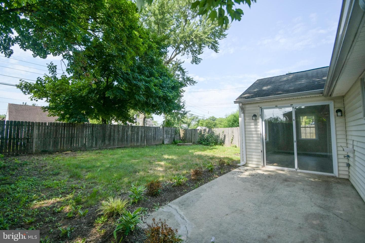 356 W Beech Street photo 6