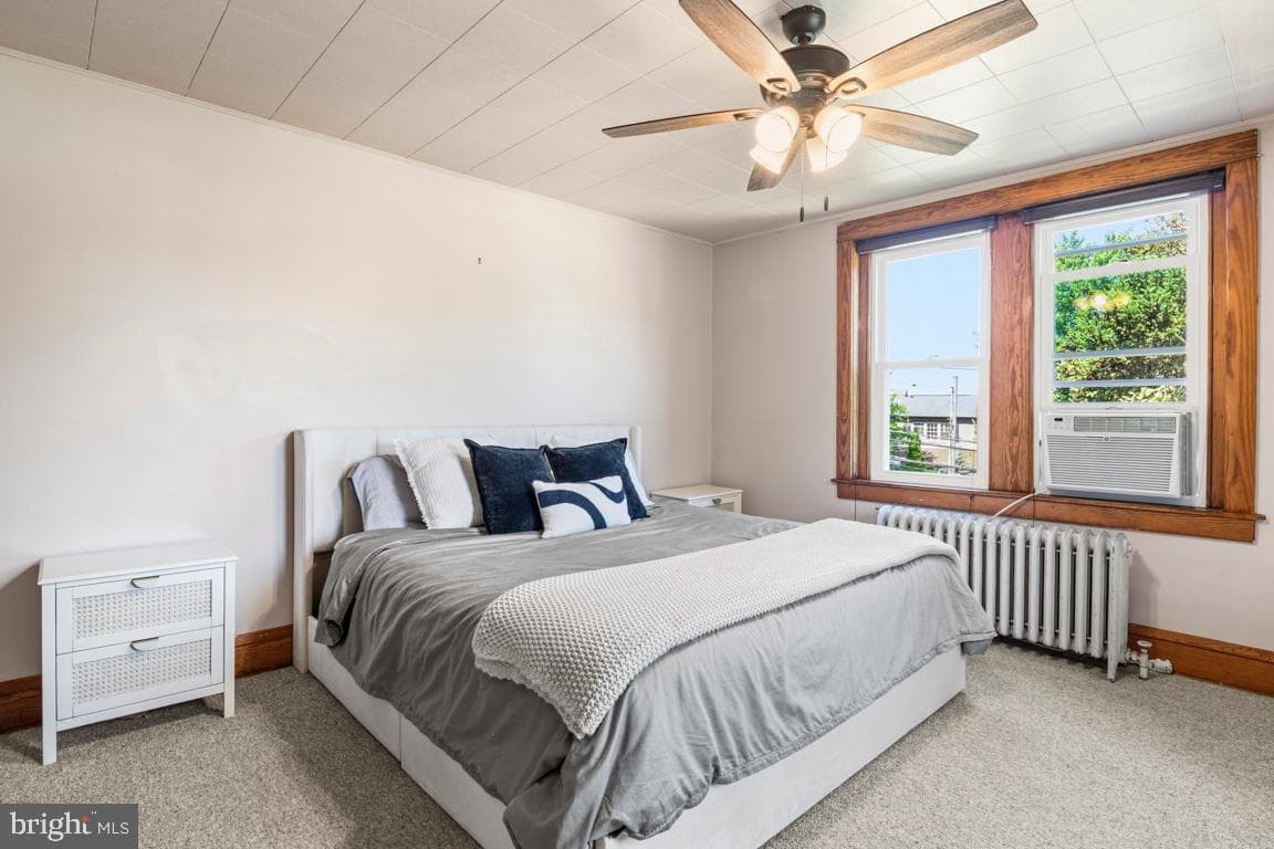 705 E Walnut Street photo 18