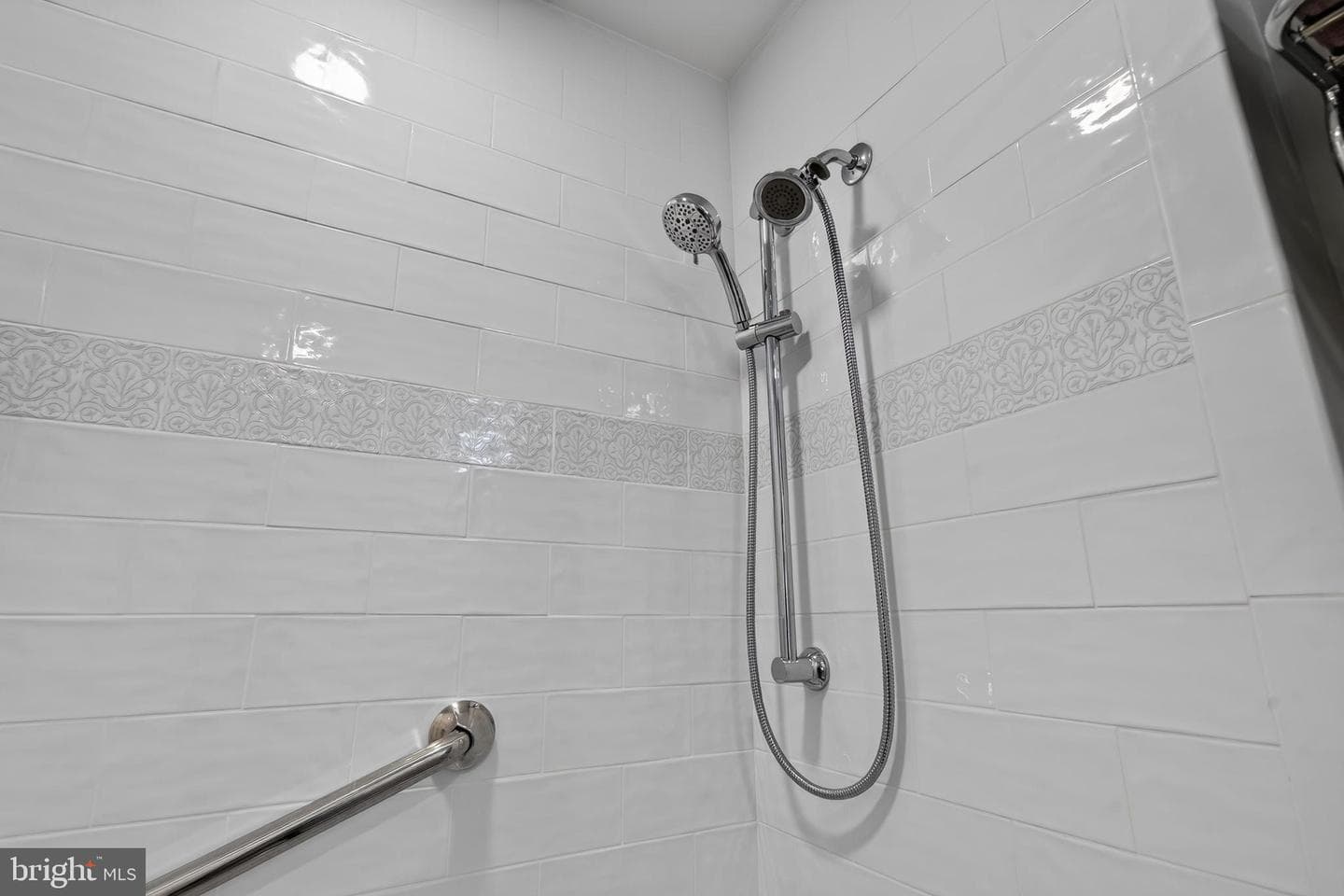 299 Carmen Drive photo 32
