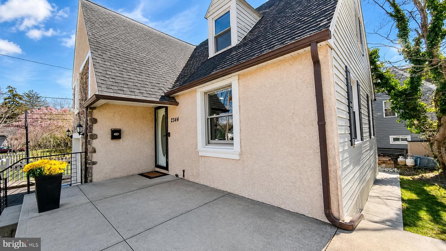 2344 Kenderton Avenue photo 28