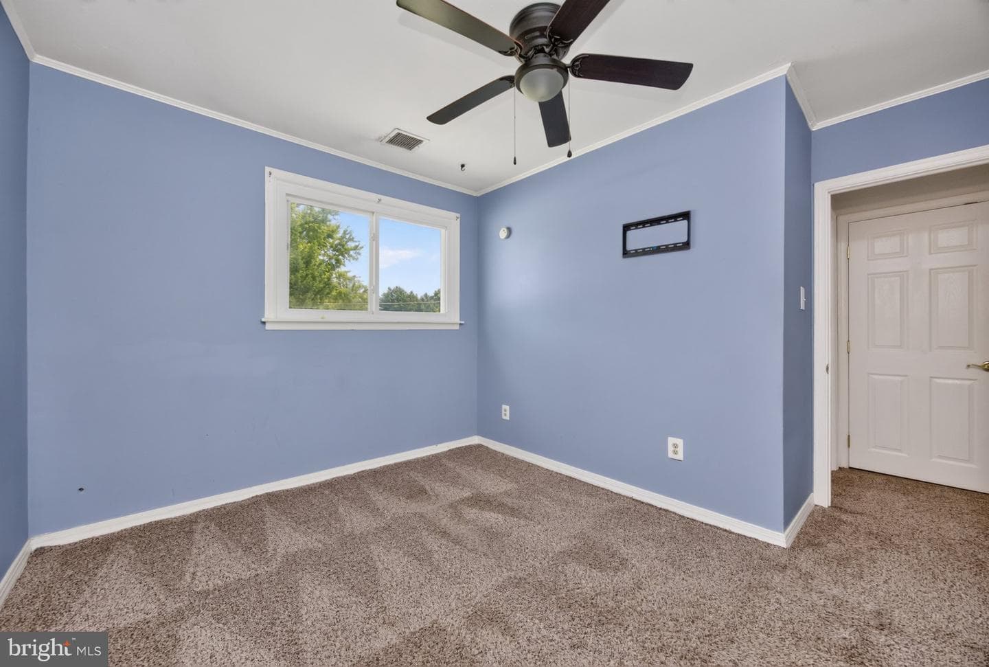 3129 Sycamore Lane photo 36
