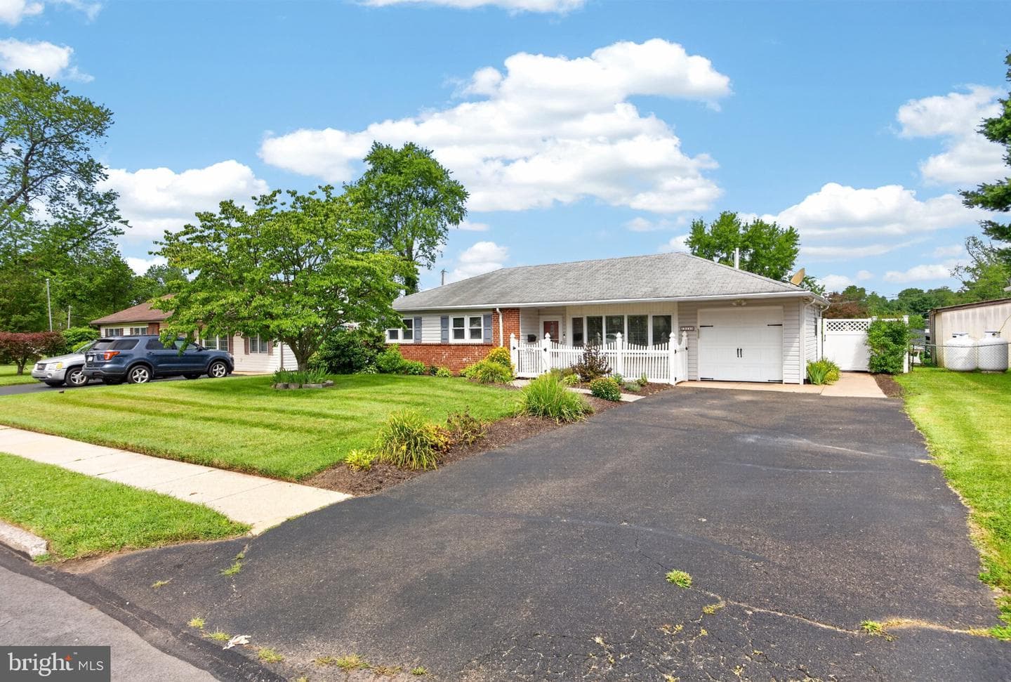 3129 Sycamore Lane photo 8