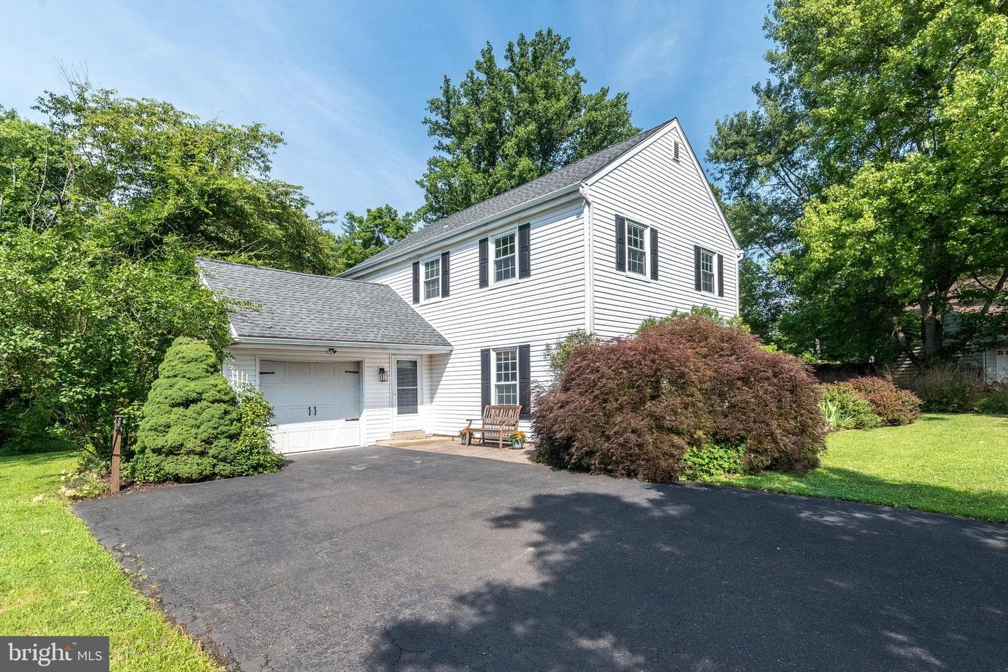 2045 Foster Road photo 1