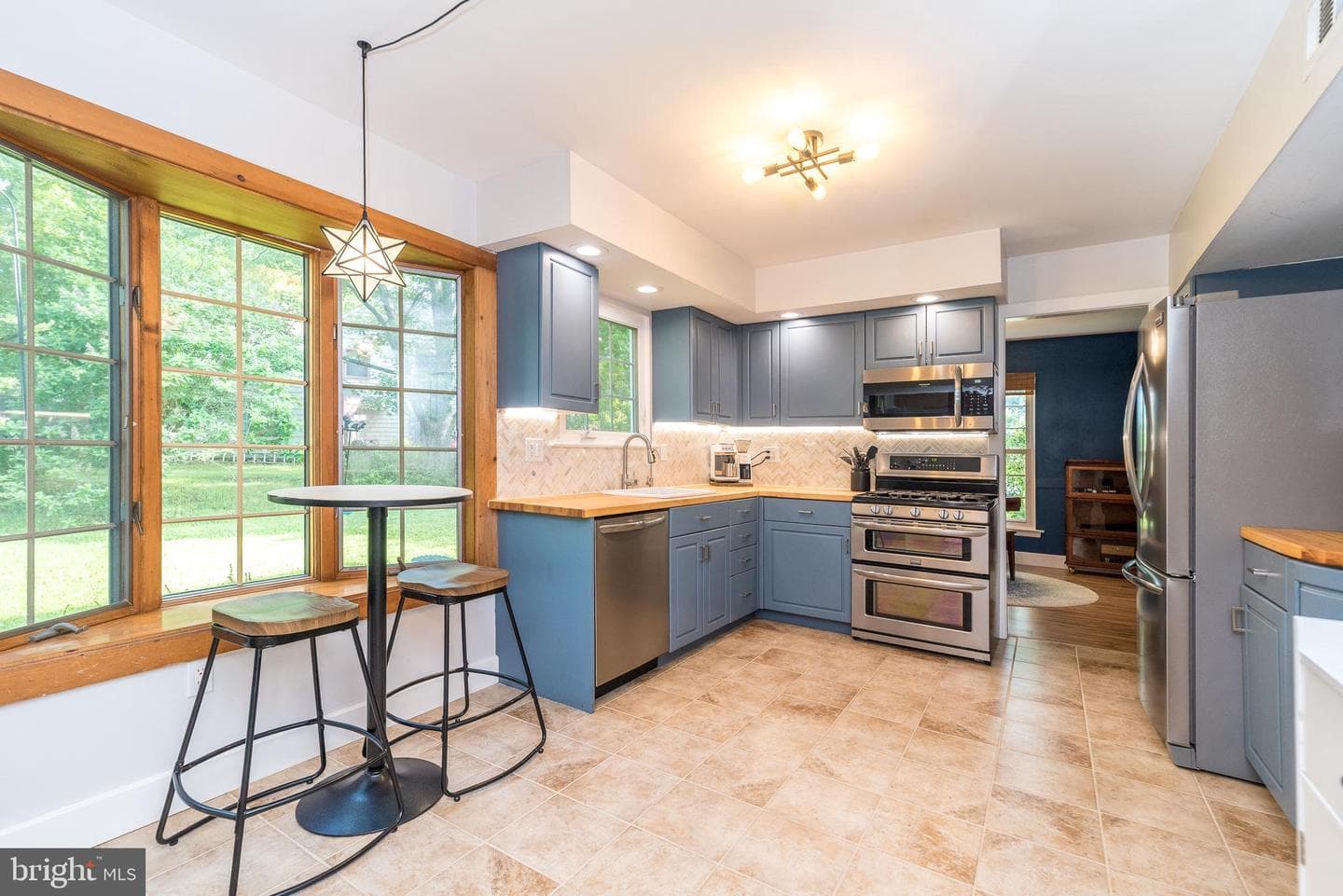 2045 Foster Road photo 14