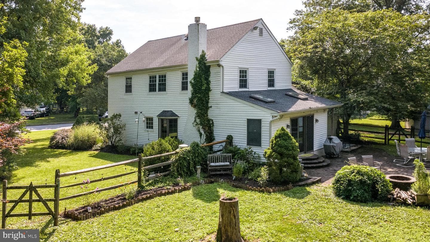 2045 Foster Road photo 53