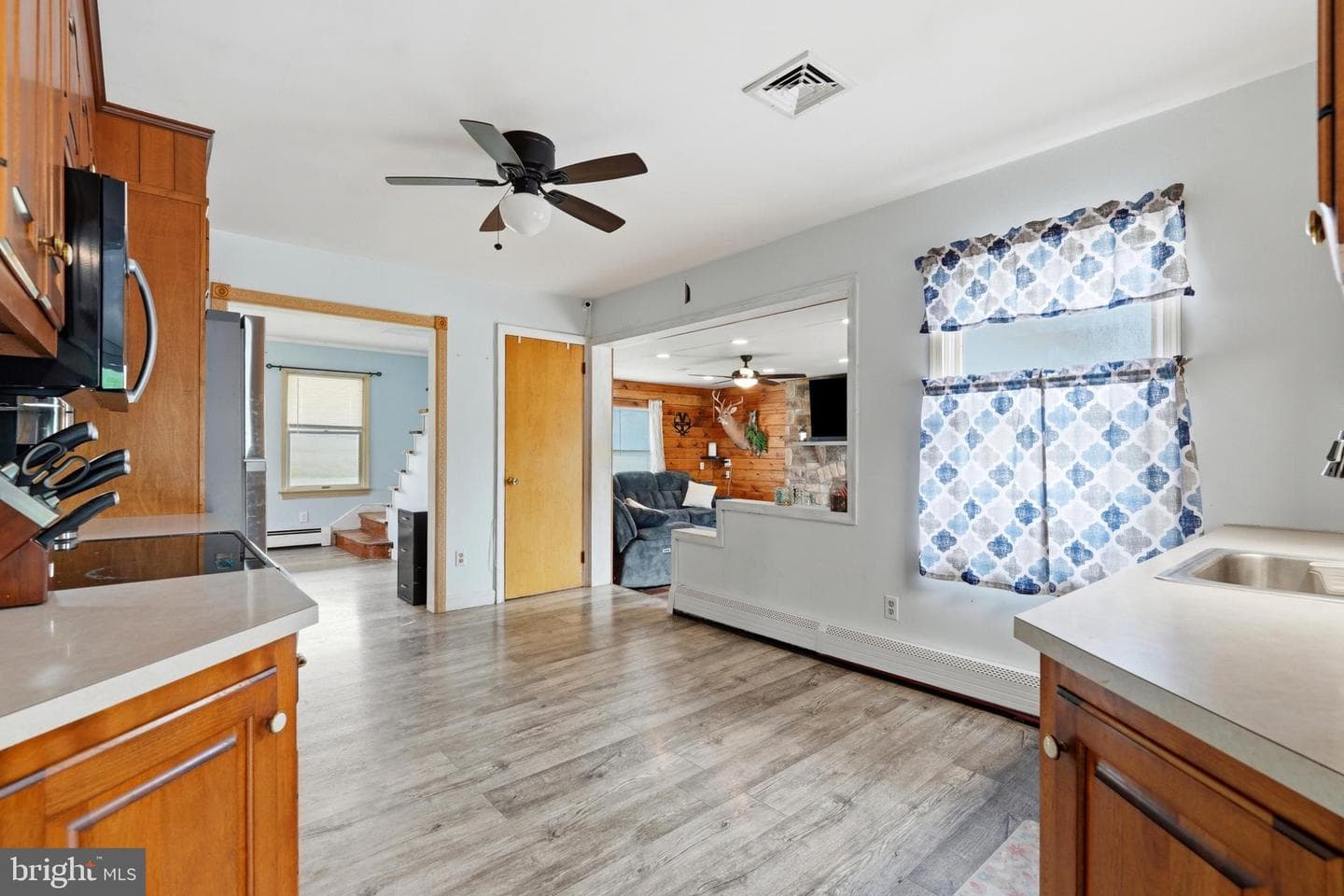 3033 Linfield Road photo 13