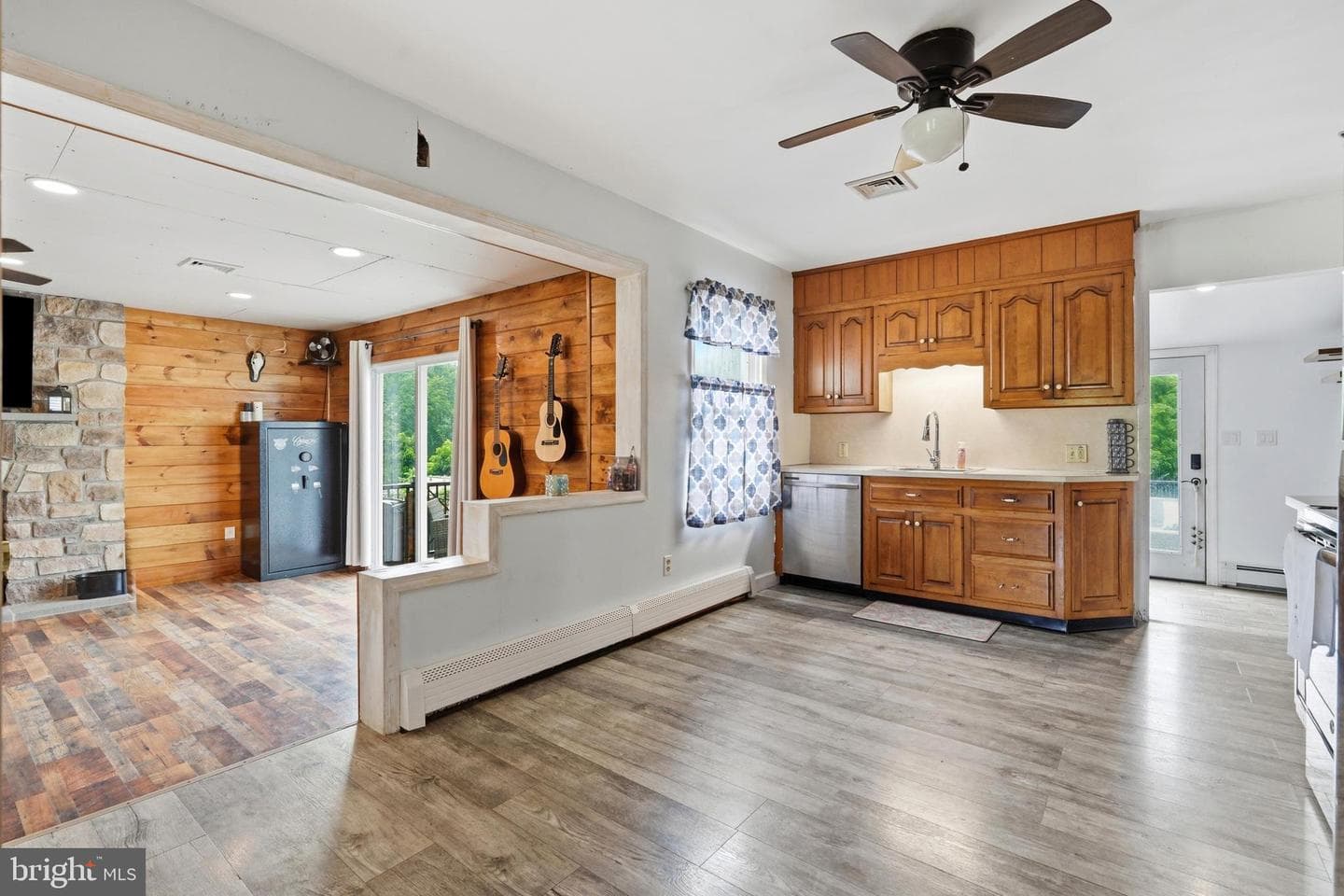 3033 Linfield Road photo 14