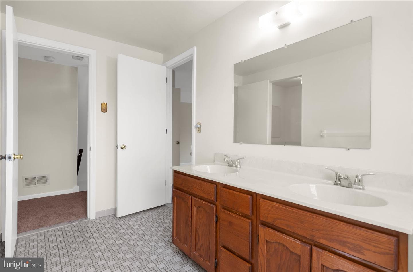 529 Faith Drive photo 30