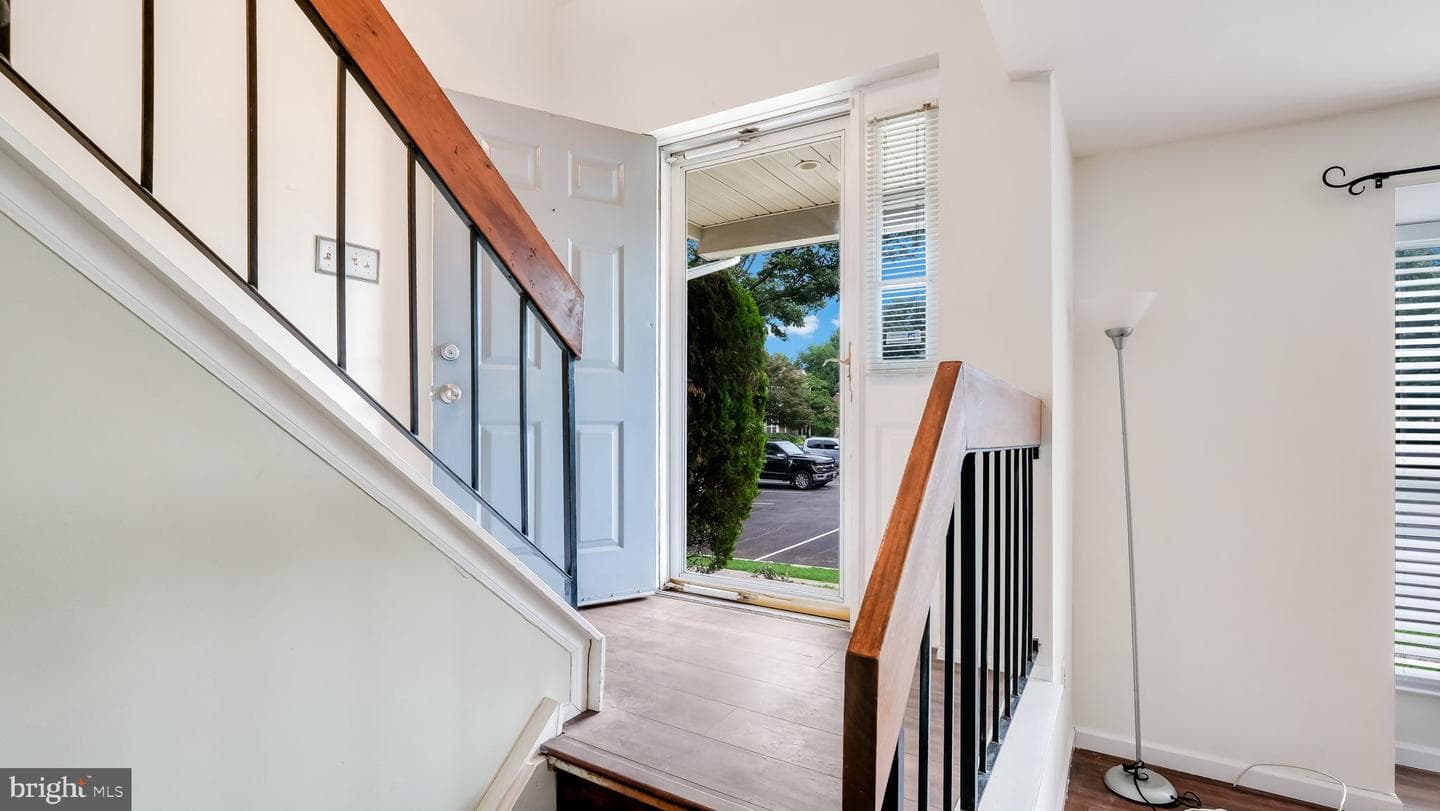 148 Pine Court photo 4