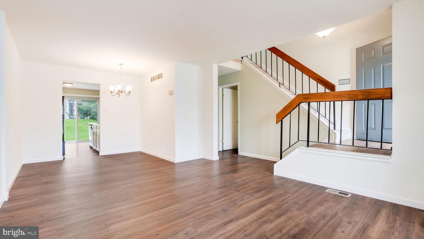148 Pine Court photo 8