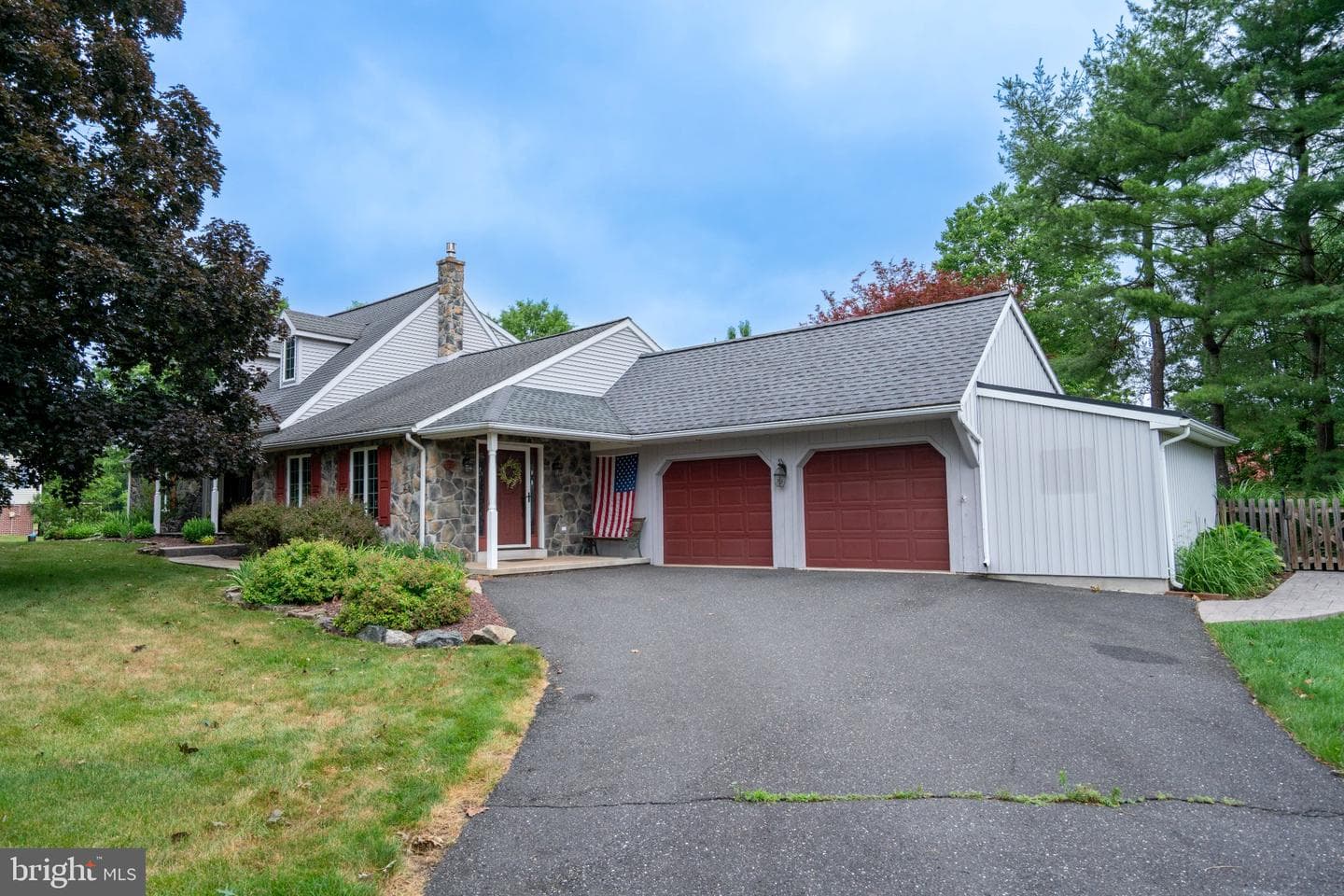 1397 Edgeview Street, East Greenville