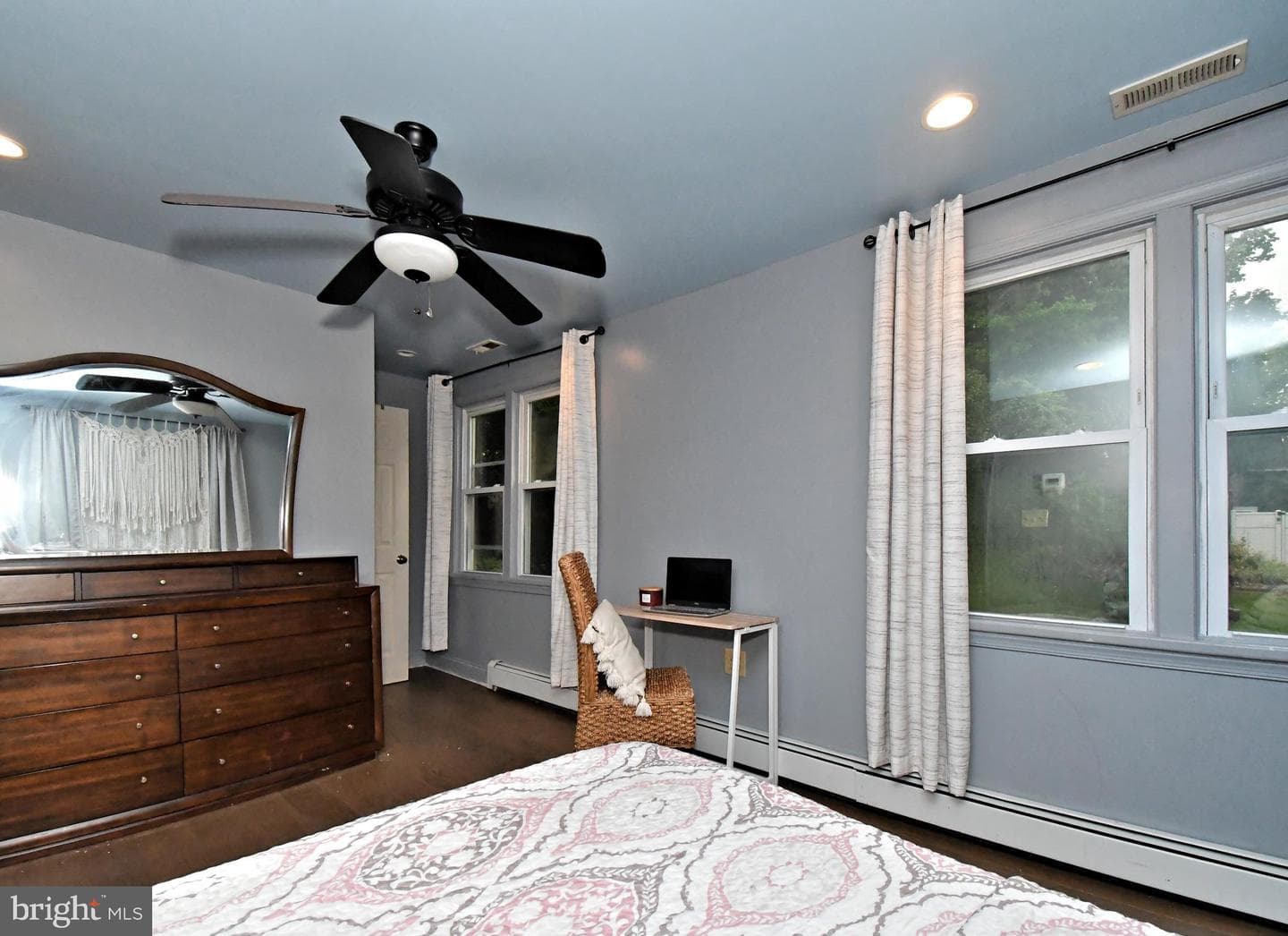 658 Macoby Avenue photo 23