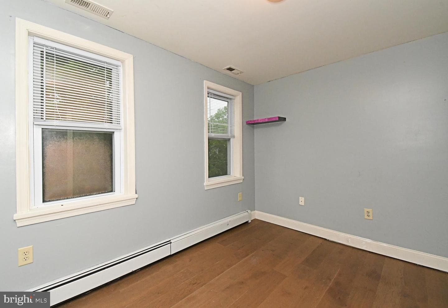 658 Macoby Avenue photo 27