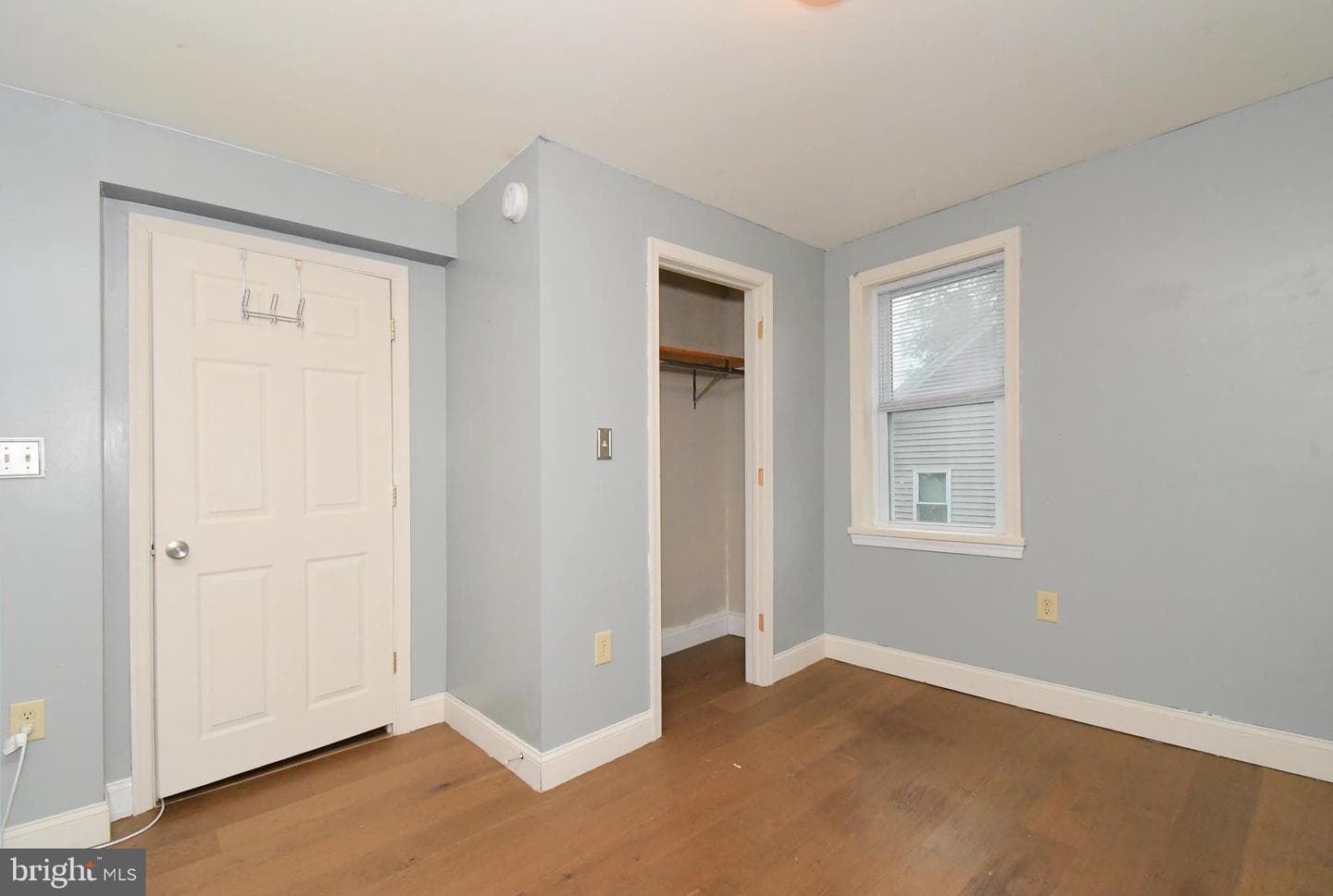 658 Macoby Avenue photo 28