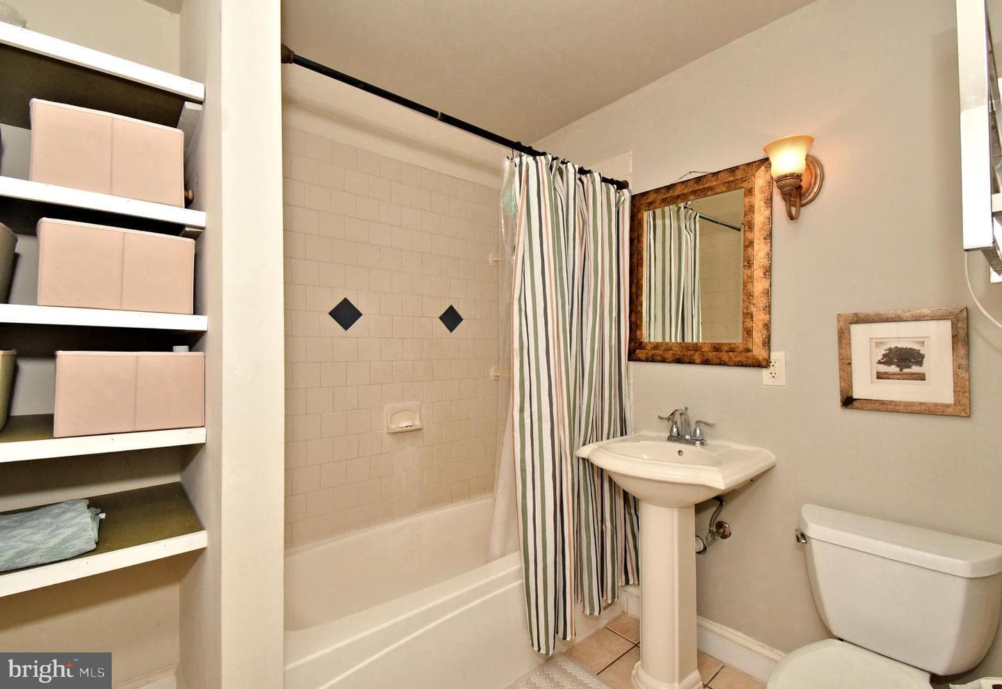 658 Macoby Avenue photo 41